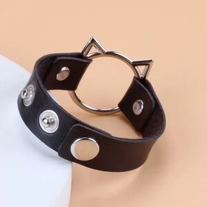 Black Leather Cat Ear Ring Bracelet